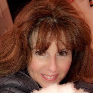 Meet your Posher, Steph